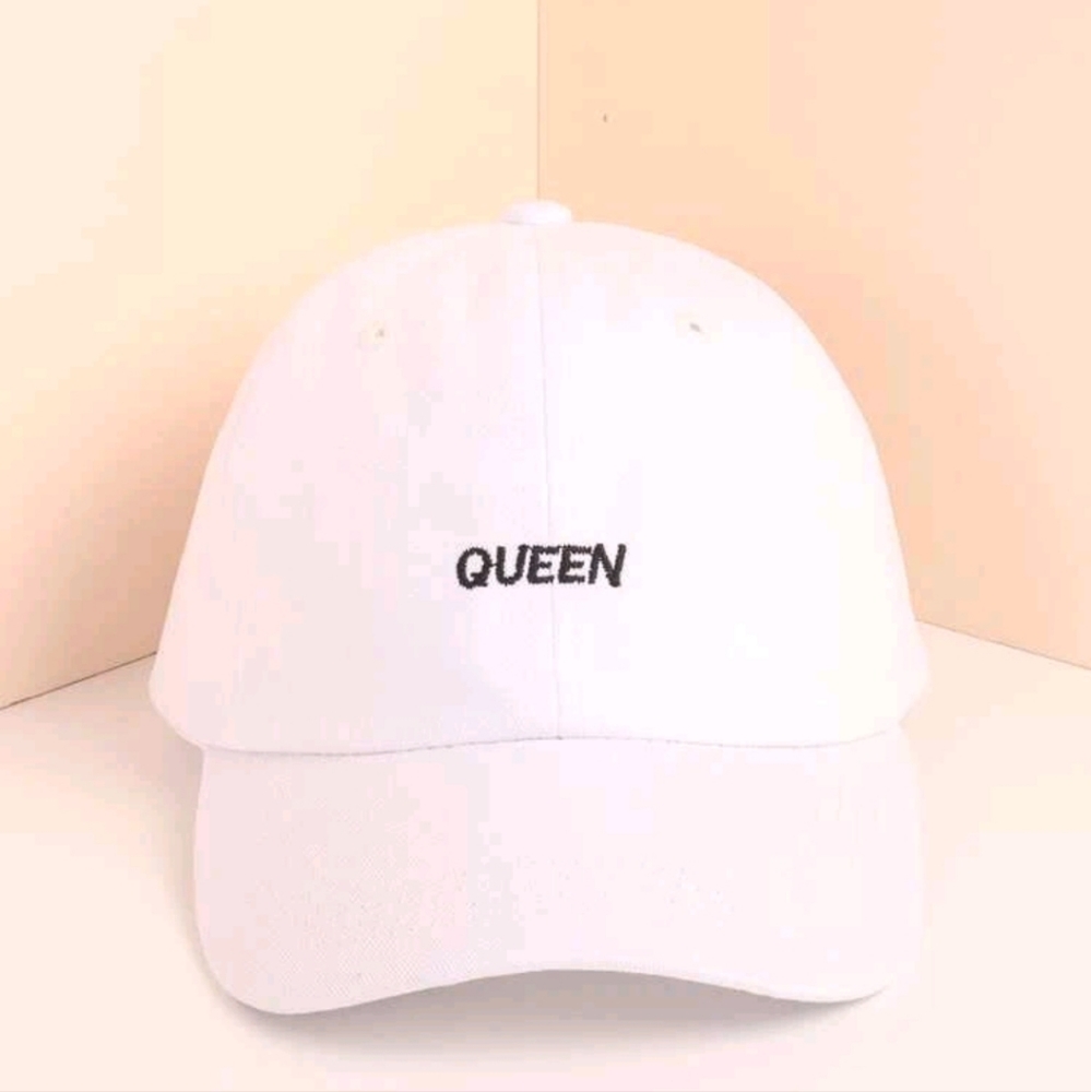 QUEEN Cap - BW